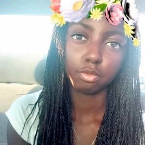 Meet your Posher, Maggie